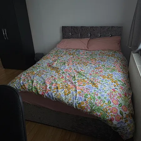 Ferienhaus 6 Bed House Sleeps 13 - Private Garden Bristol